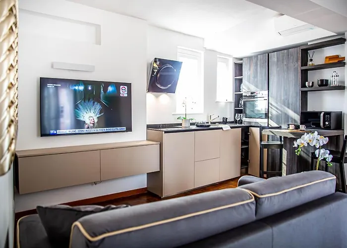 Luxury Floor In Trastevere Roma